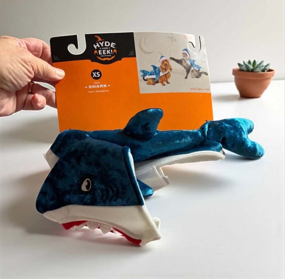 Hyde And Eek! Pet Shark Costume XS Vest Headpiece